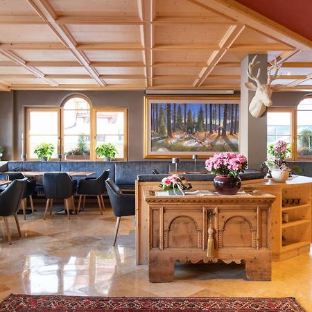 Hotel Somont Selva di Val Gardena Dış mekan fotoğraf